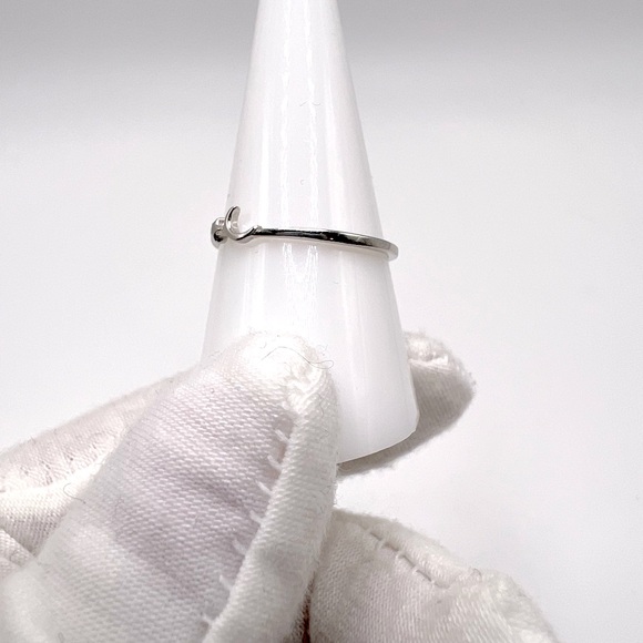 Dainty Sterling Silver Moon & Star Ring - Picture 9 of 17